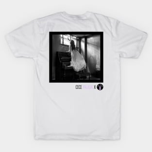 Cece Palaski - Piano - B&W - Dark T-Shirt